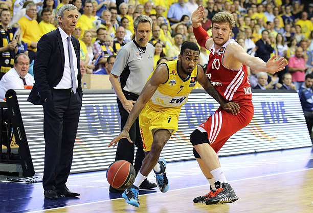 更是彰显出 更是彰显出